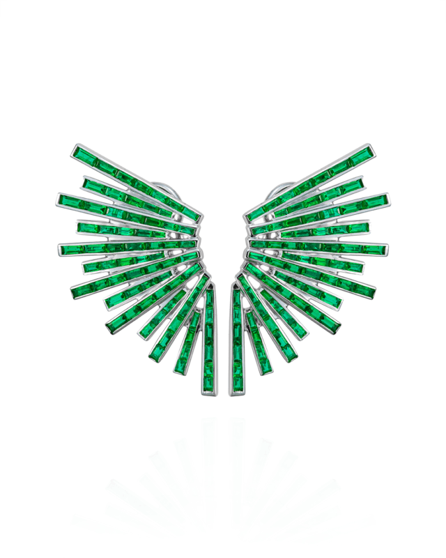 18K White Gold Emerald Earrings