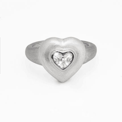 18K White Gold Heart Diamond Engagement Ring