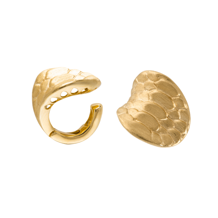 18K yellow ear cuff