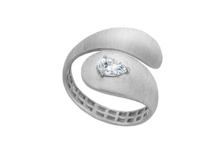 18K White Gold Diamond Brush Ring