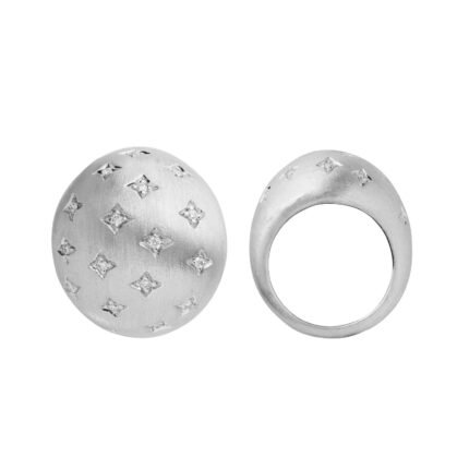 18K White Gold Diamond Scattered Ring