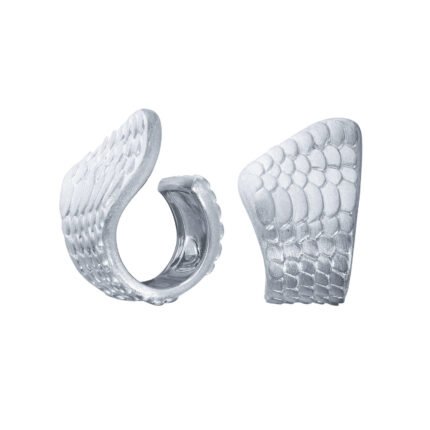 18K White Gold Brush Snake Ring