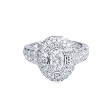 18K White Gold Diamond Oval Ring