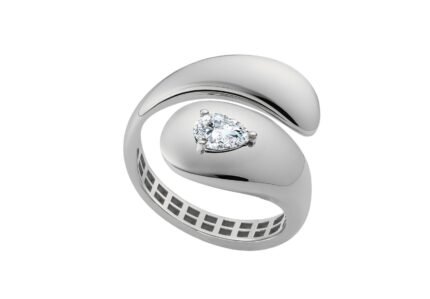 18K White Gold High Gloss Ring
