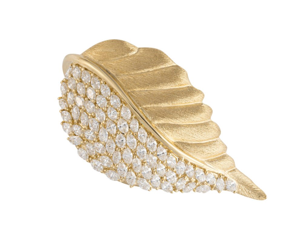 18K Yellow Gold Leaf Ring with Marquise Diamond Pavé and Brushed Finish