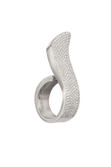 18K White Gold Diamond Ring